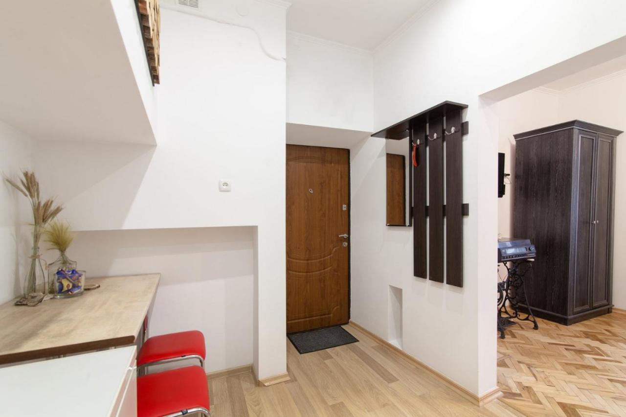 Apartment On Krakivska Street Lemberg Exterior foto